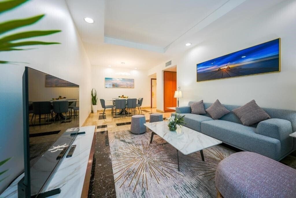 Imaginea Al Bustan Centre & Residence апартаменты