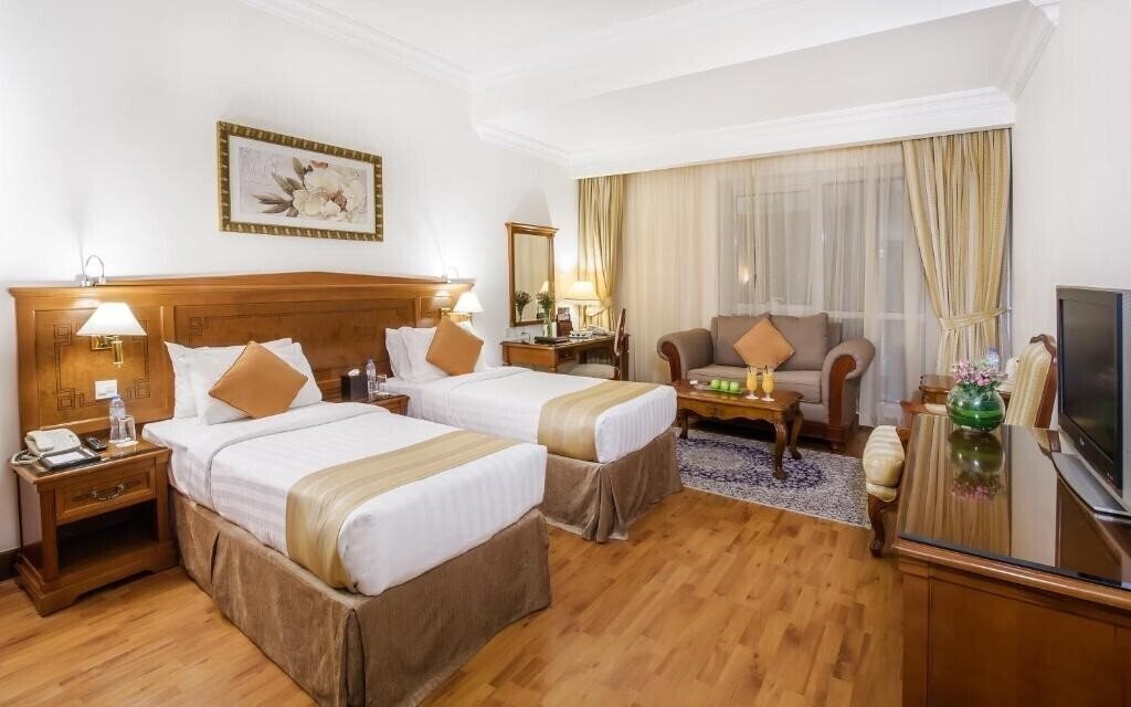 Fotografii Grand Excelsior Hotel Bur Dubai (ex. Dhow Palace Hotel) 4*