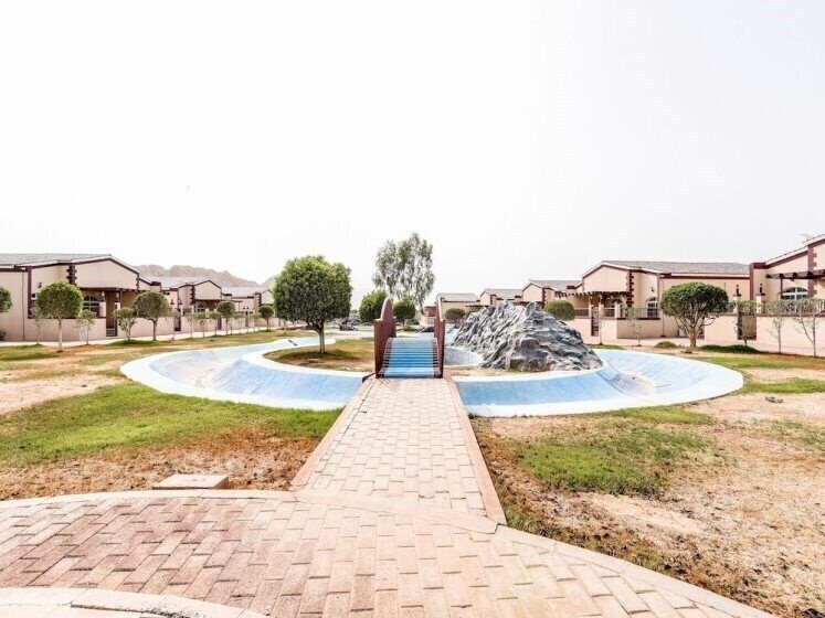 Hotel OYO 231 Holiday Arabian Resort (ex. Holiday Arabian Resort) 1*