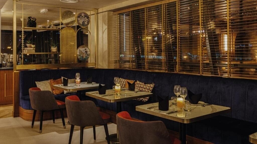 Imaginea Millennium Place Marina 4*