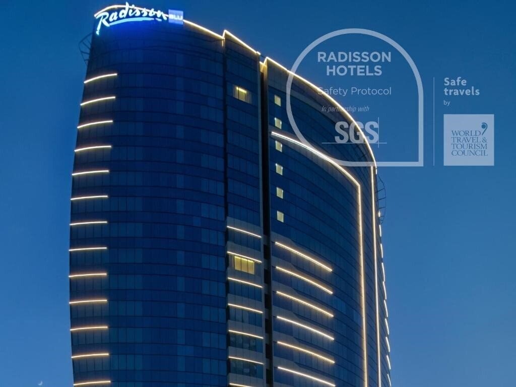 Hotel Radisson Blu Hotel, Dubai Canal View 5*