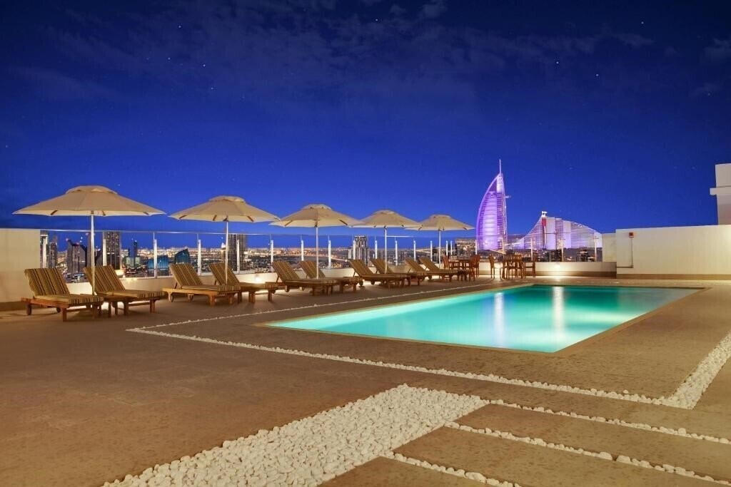 Hotel Lemon Tree Hotel 3*