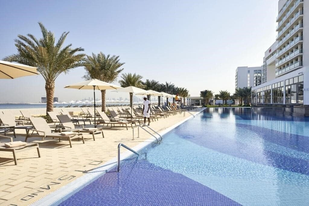 Imaginea Riu Dubai Beach Resort 4*
