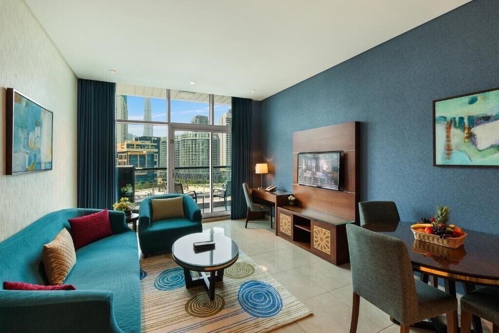 Fotografie Royal Continental Suites 5*