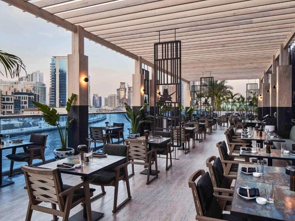 Imaginea Hyde Hotel Dubai 5*
