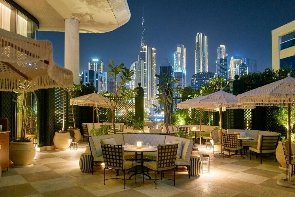 Imaginea The Lana - Dorchester Collection 5*