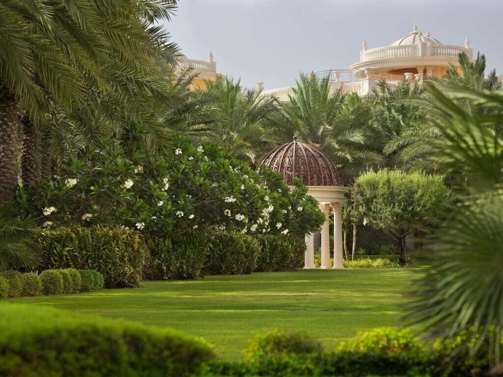 Imaginea Emerald Palace Kempinski Dubai 5*