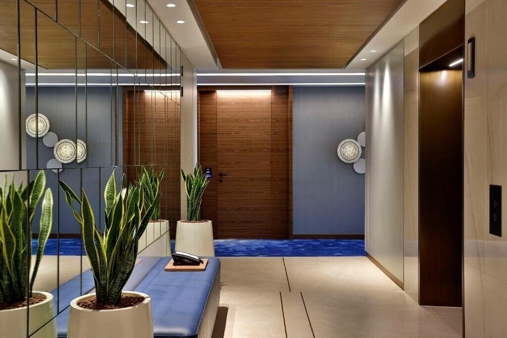 Imaginea Tumbi West Palm Beach Hotel Dubai, Tapestry Collection by Hilton 4*