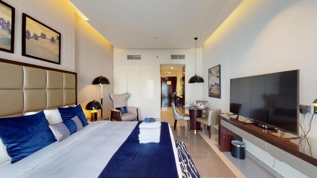 Fotografii Majestine 1617 4*