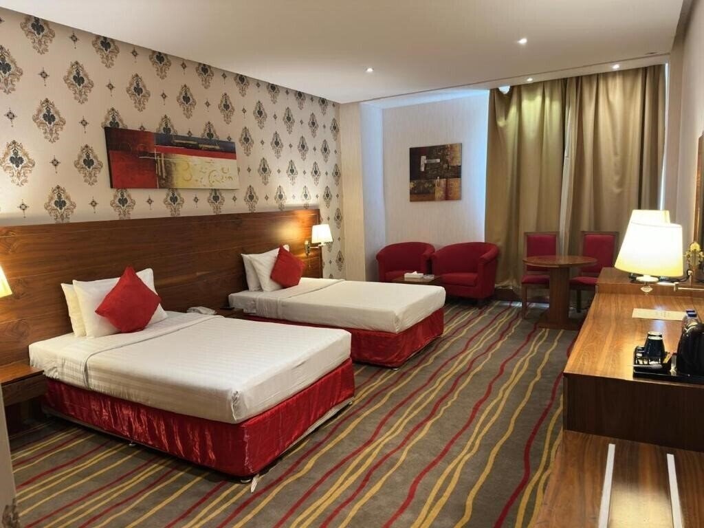 Hotel Al Khaleej Palace Deira Hotel (ex. Al Khaleej Palace Hotel, Al Khaleej Plaza Hotel) 4*