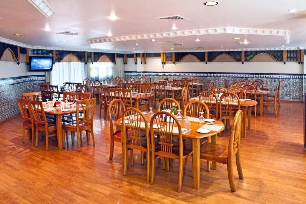 Imaginea Landmark Plaza 3*