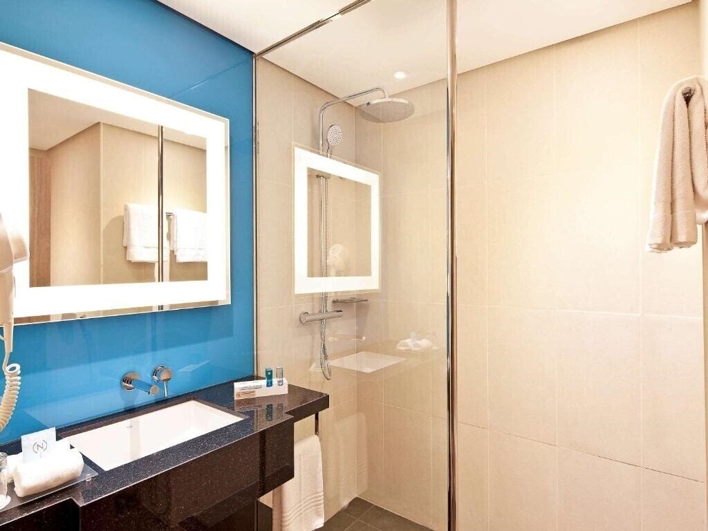 Imaginea Novotel World Trade Centre 4*