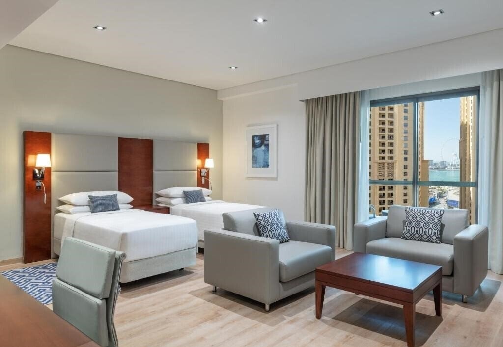 Фотография Ramada Plaza Jumeirah Beach Residence 4*