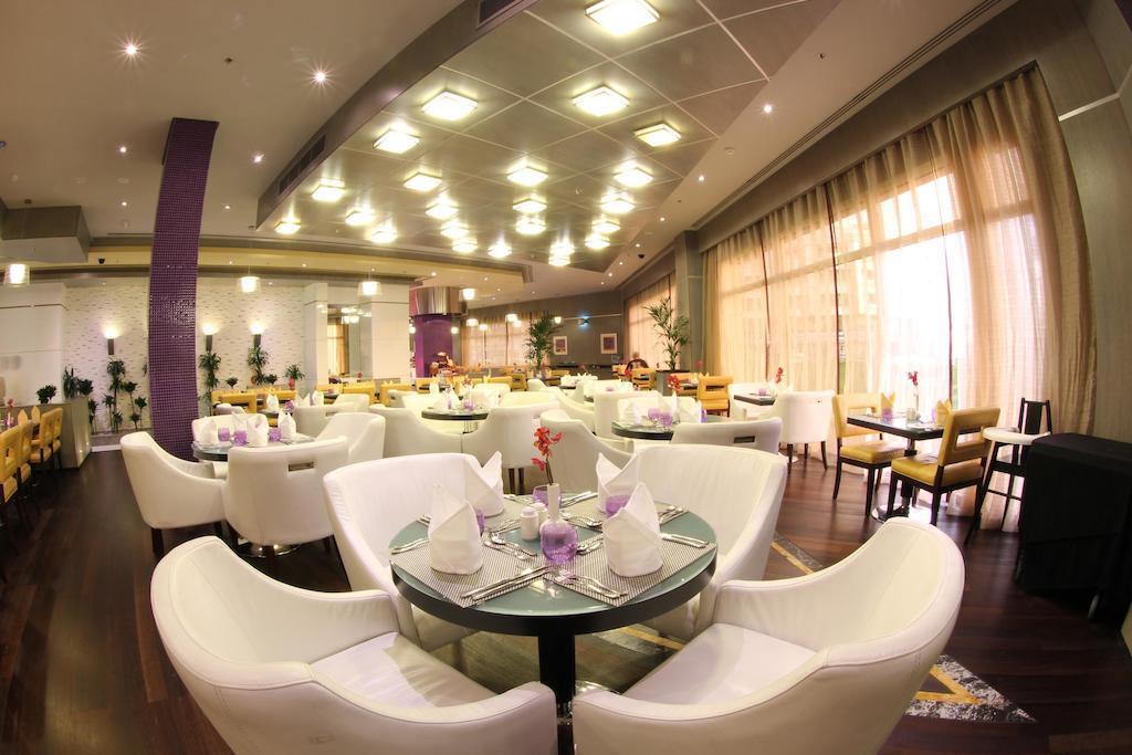 Fotografie Time Grand Plaza Hotel 4*