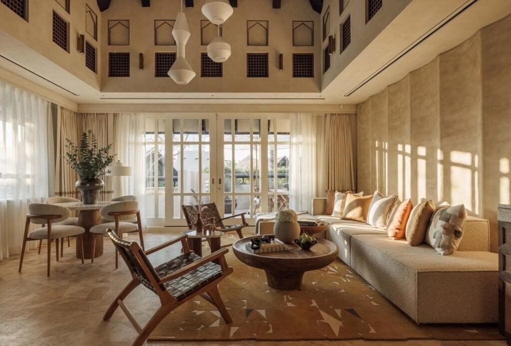 Картинка Jumeirah Beach Hotel (ex. Beach Hotel, Jumeirah Beach Hotel & Beit Al Bahar Villas) 5*
