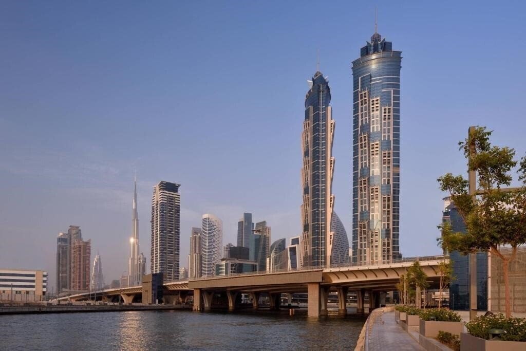 Imaginea JW Marriott Marquis Hotel Dubai 5*