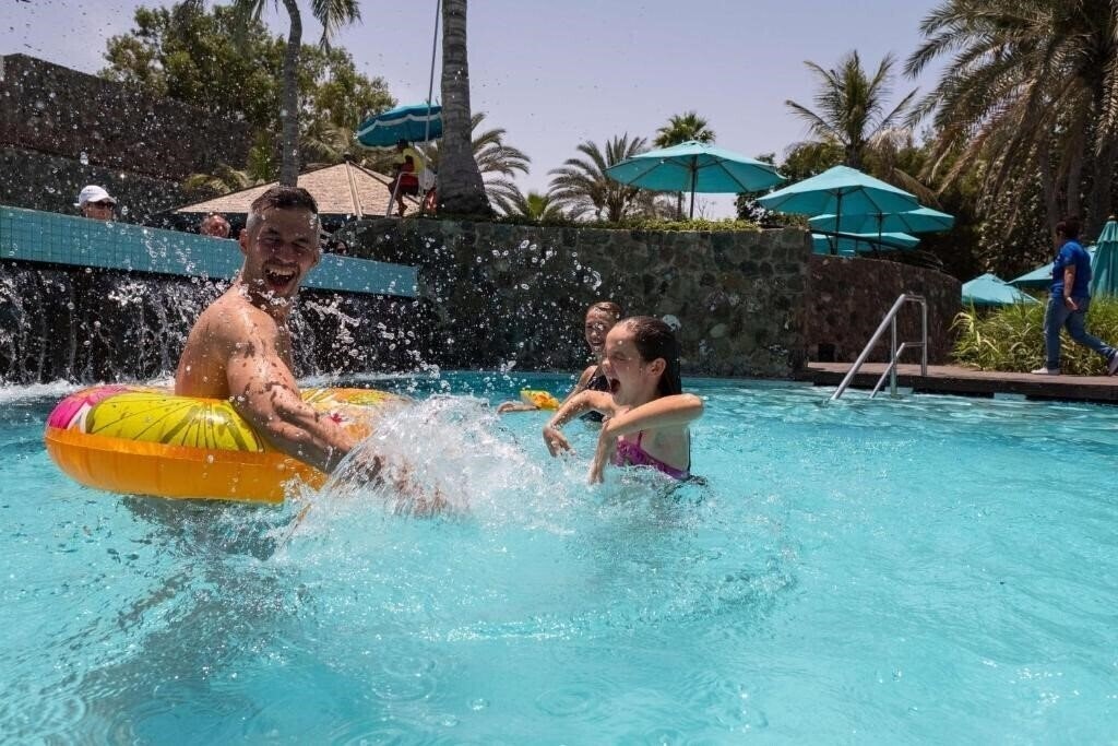 Картинка JA Beach Hotel (ex. Jebel Ali Beach) 5*