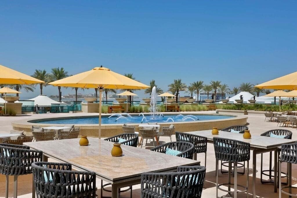Изображение Hilton Dubai Palm Jumeirah ***** 5*