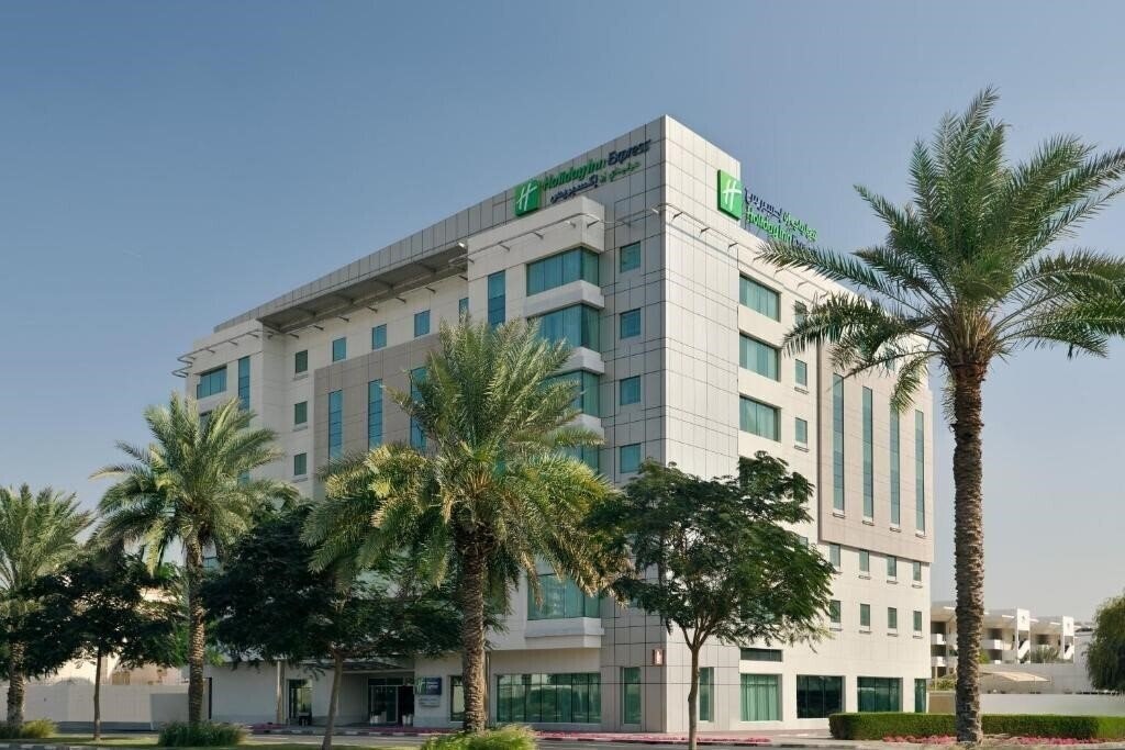 Hotel Holiday Inn Express Jumeirah 3*