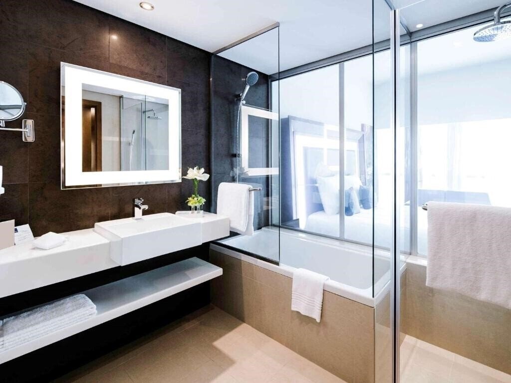Фото Novotel Hotel Fujairah 4*