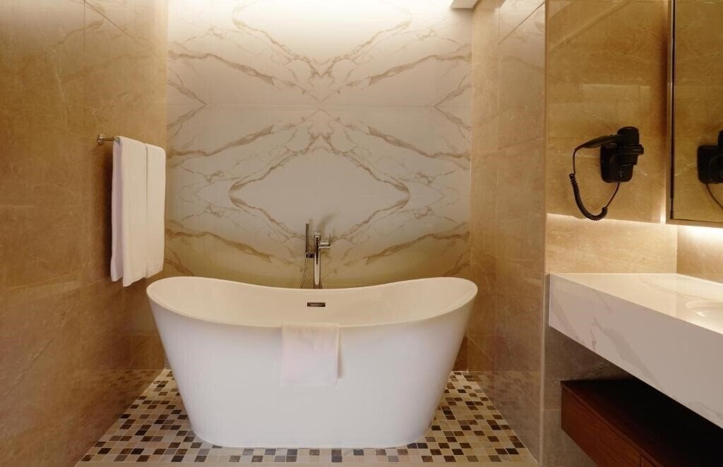 Fotografie Royal M Hotel & Resorts Al Aqah Beach 5*