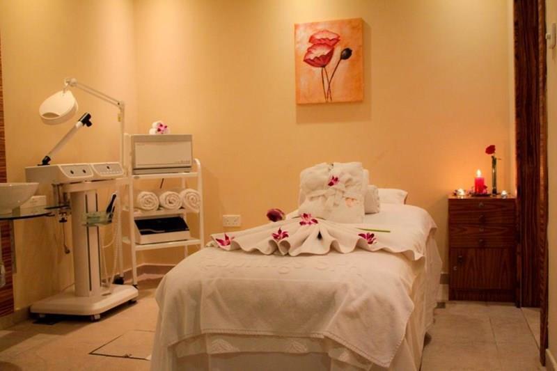Imaginea Golden Tulip Resort & Spa 4*