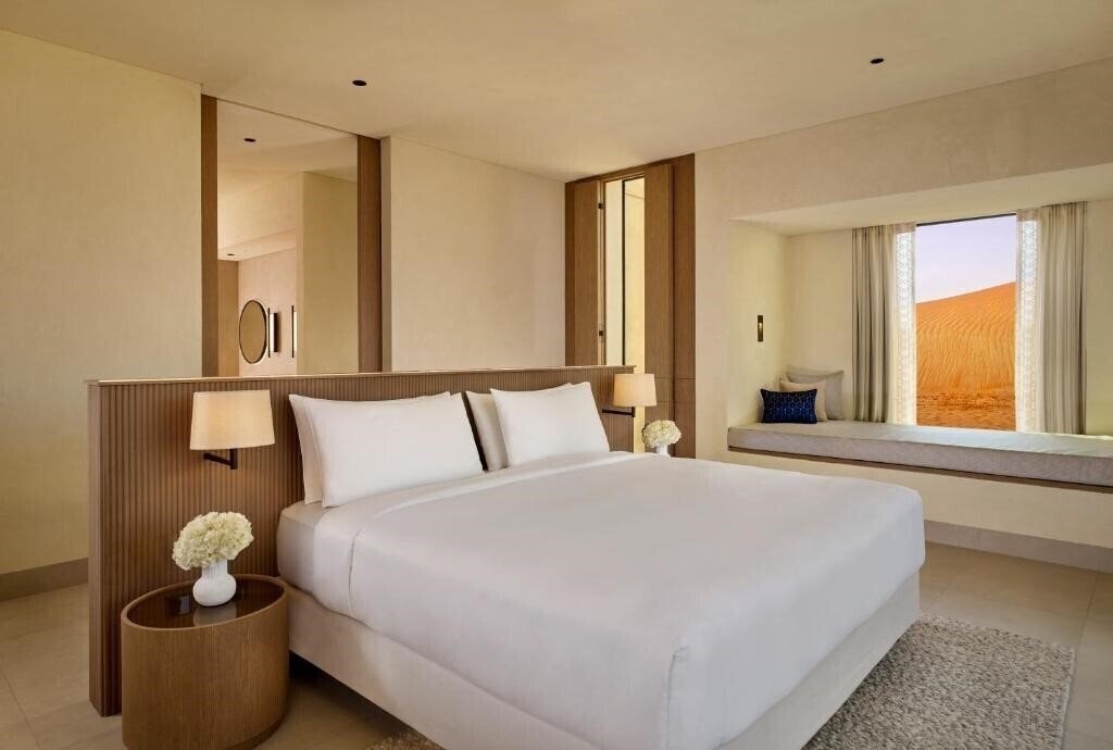 Imaginea The Ritz Carlton Ras Al Khaimah Al Wadi Desert 5*