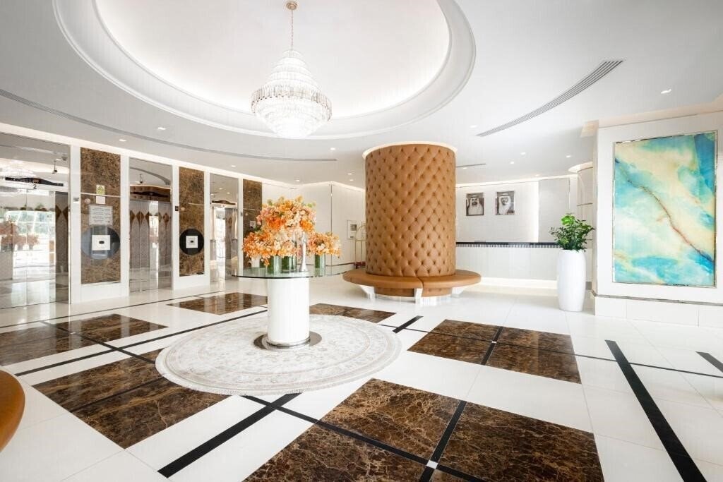 Fotografie Golden Sands Hotel & Residences (ex. Golden Sands Hotel Sharjah, Ramada Hotel & Suites Sharjah) 4*