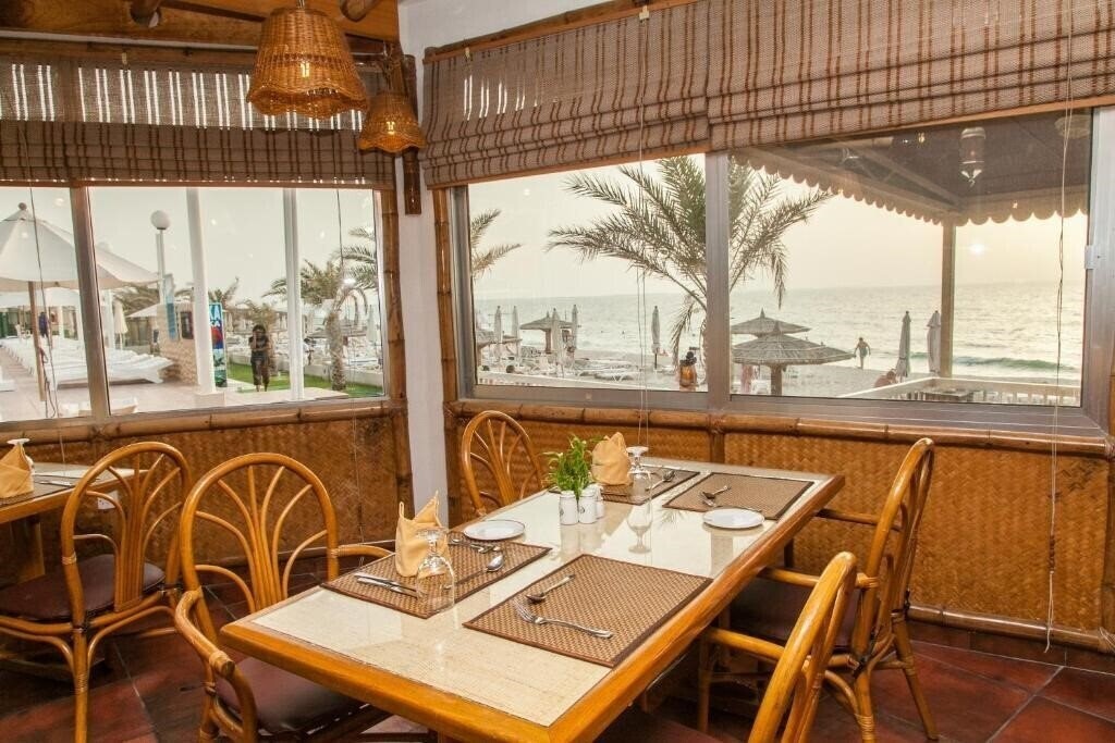 Imaginea Sharjah Carlton 4*
