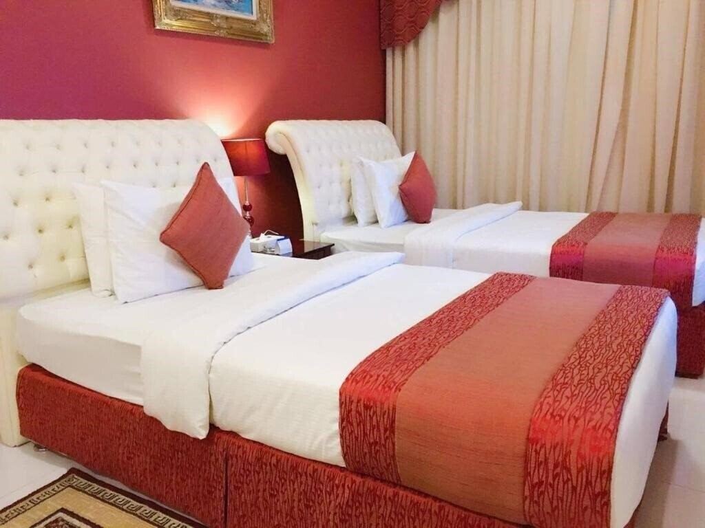 Hotel Al Maha Regency Suites 4*