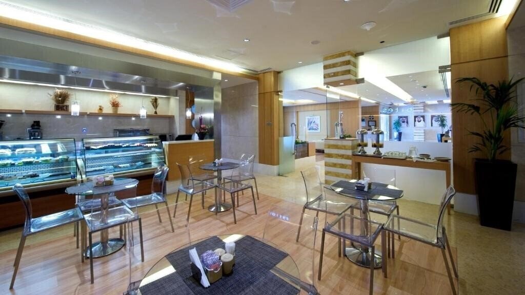 Fotografii Time Ruby Hotel Apartments (ex. Ruby Living Courts) апартаменты
