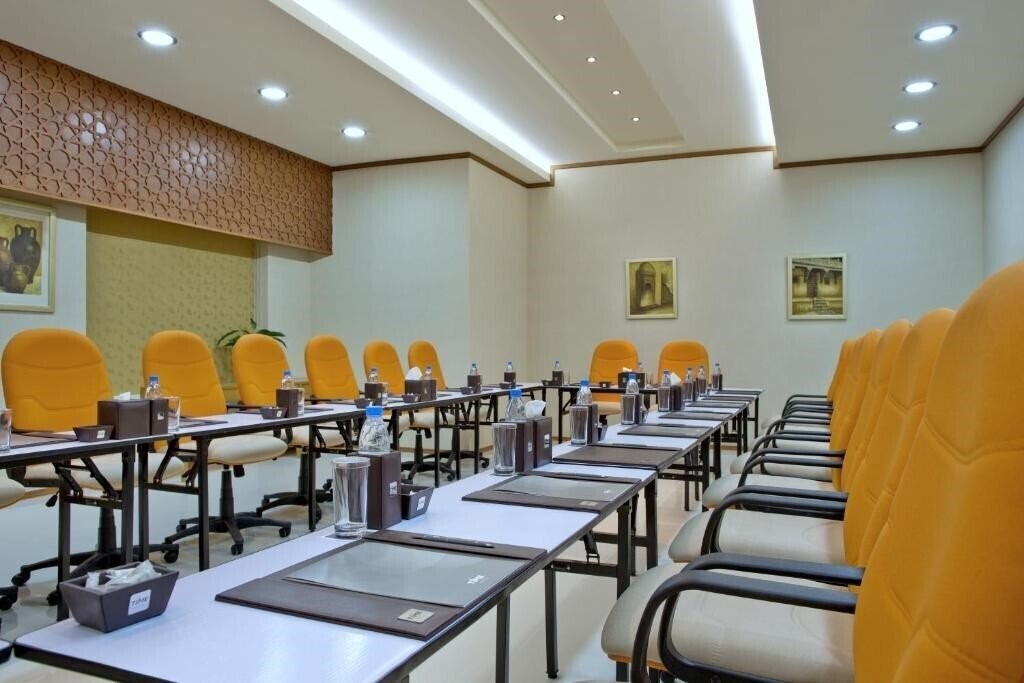 Imaginea Time Ruby Hotel Apartments (ex. Ruby Living Courts) апартаменты