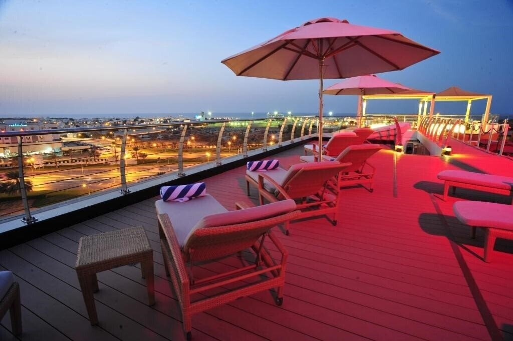 Отель Golden Tulip Muscat 4*