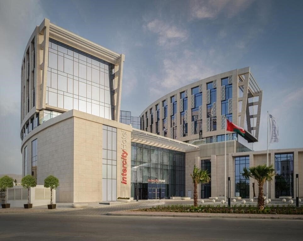Отель Intercity Hotel Muscat 4*