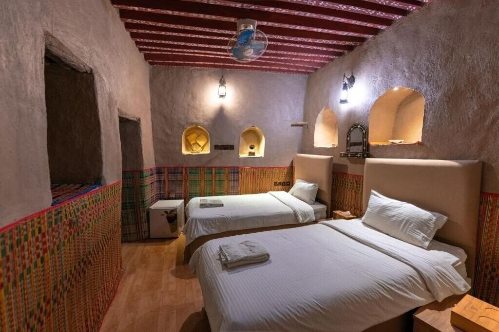 Фото Antique Inn 3*