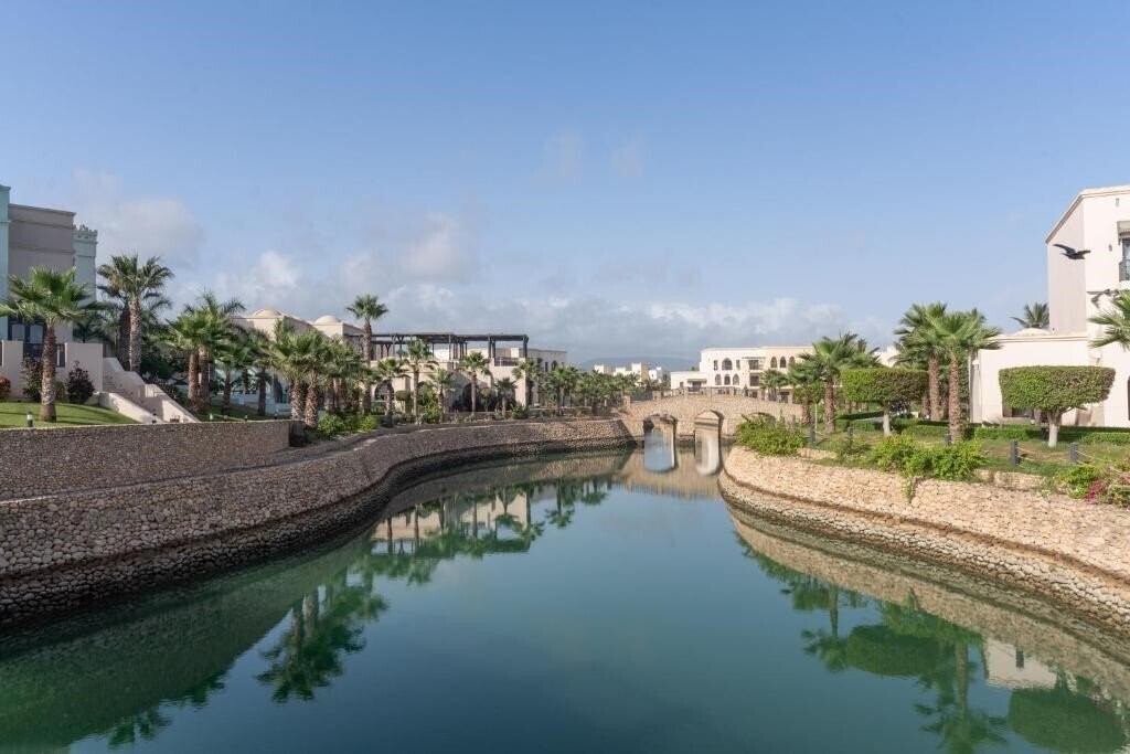 Imaginea Salalah Rotana Resort 5*