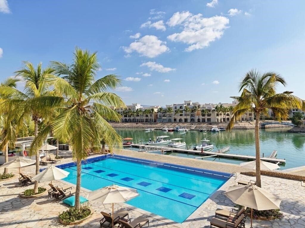 Отель Juweira Boutique Hotel 4*