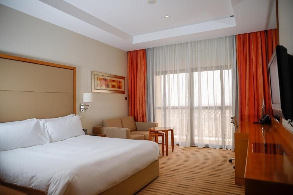Фото Crowne Plaza Hotel Sohar 5*