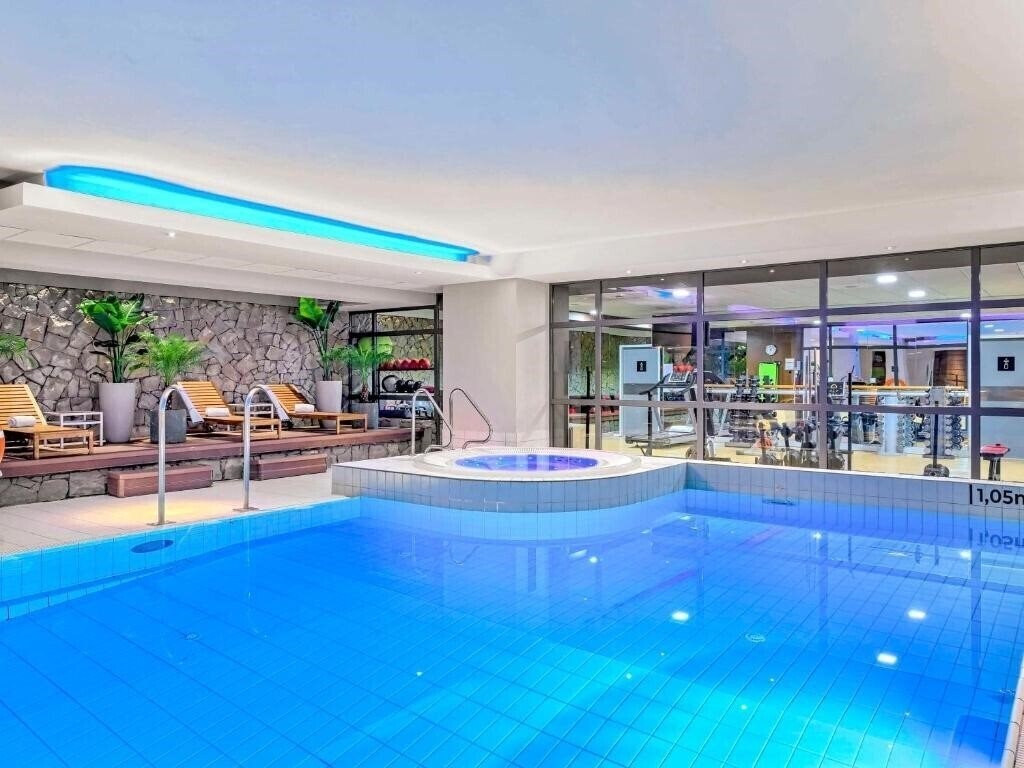 Отель Novotel Krakow Centrum 4*