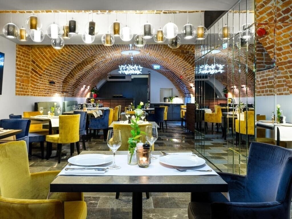 Imaginea Logos Hotel Krakow 3*