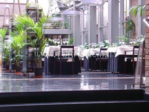 Fotografie Monopol 3*