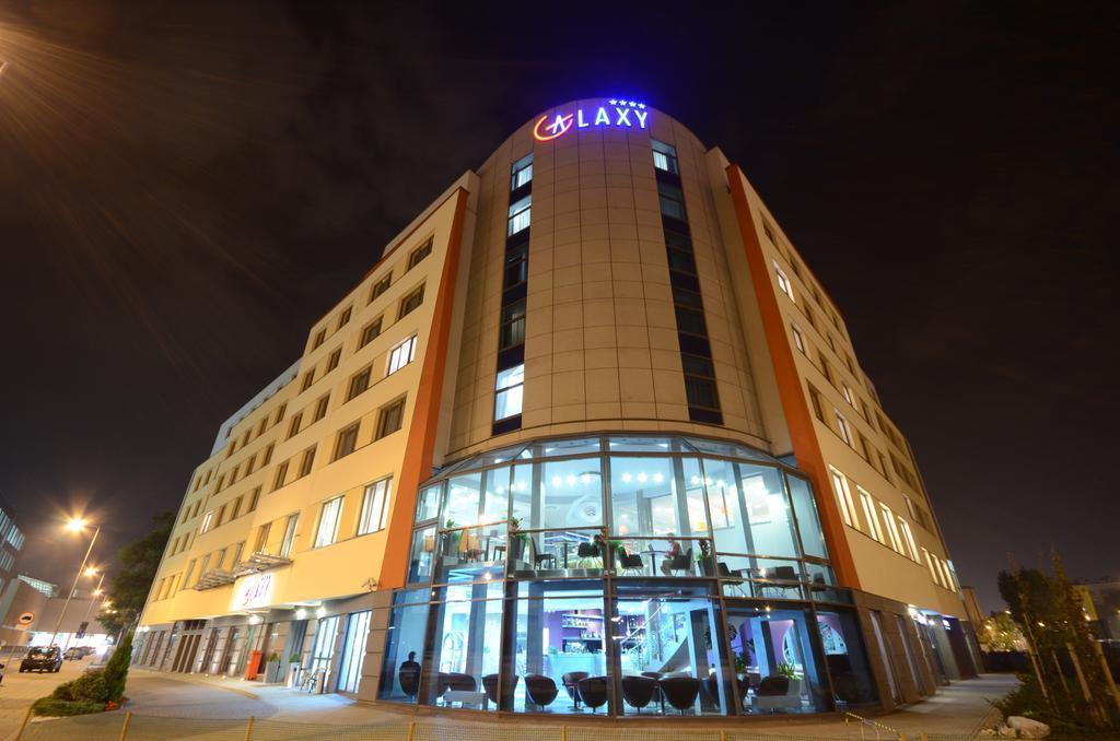 Изображение Galaxy 4*