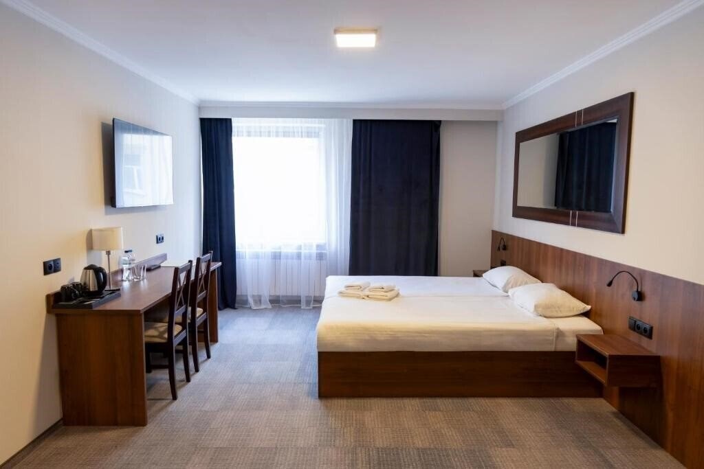 Отель Hotel Hit 2*