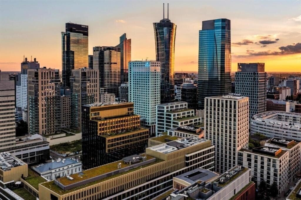 Фото Hilton Warsaw City (ex. Hilton Warsaw Hotel & convention Centre) 5*