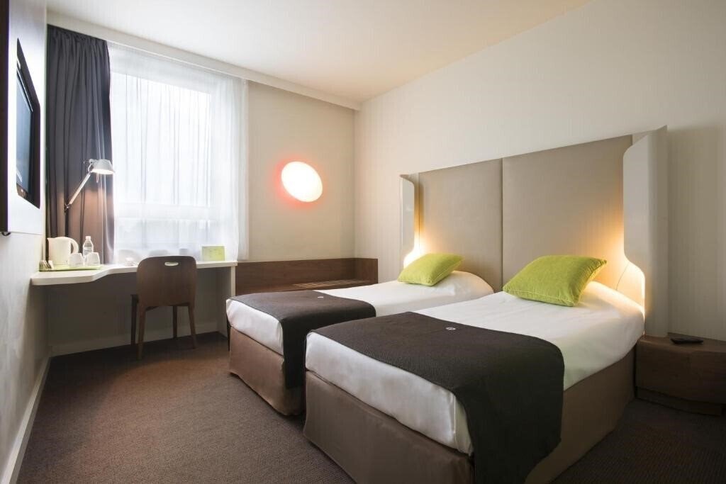 Отель Campanile Wroclaw Centrum Hotel 3*