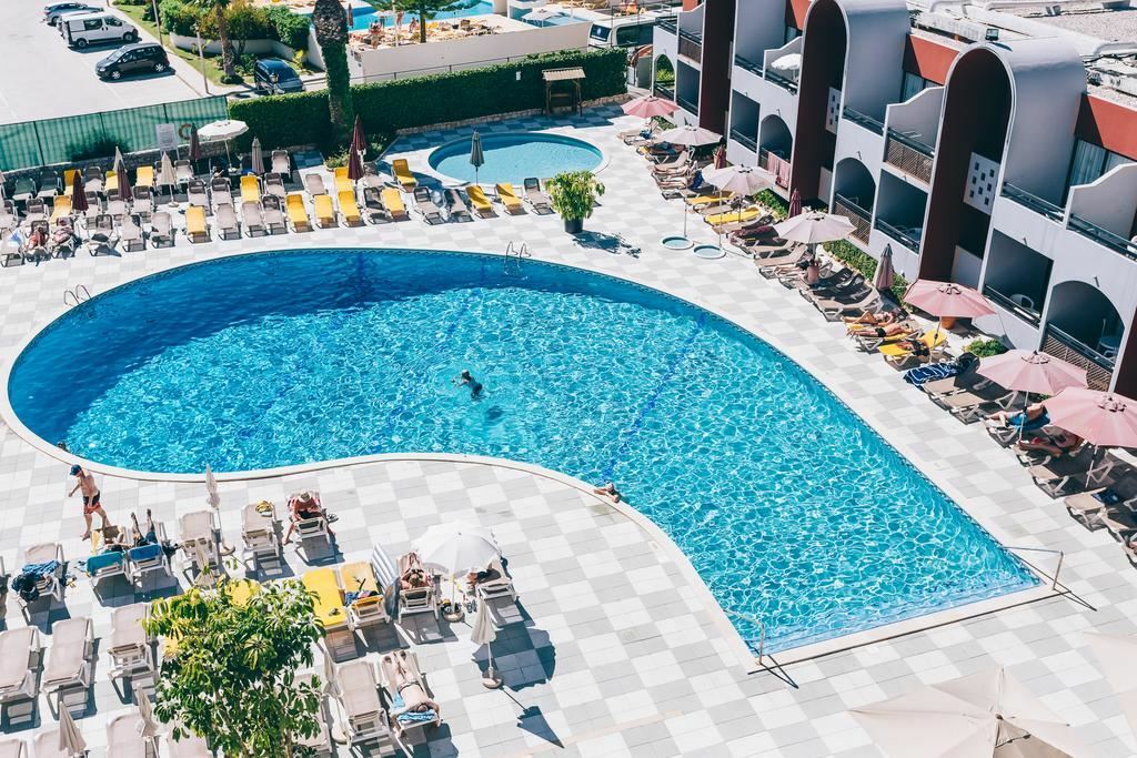 Фотография Oura Praia 4*