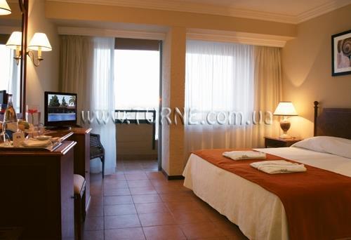 Отель Dom Pedro Golf Resort 4*