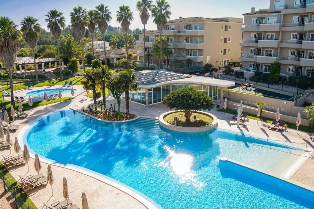 Отель Vitor'S Plaza Resort 4*
