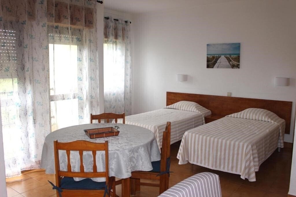 Фото Clube Alvorferias 3*