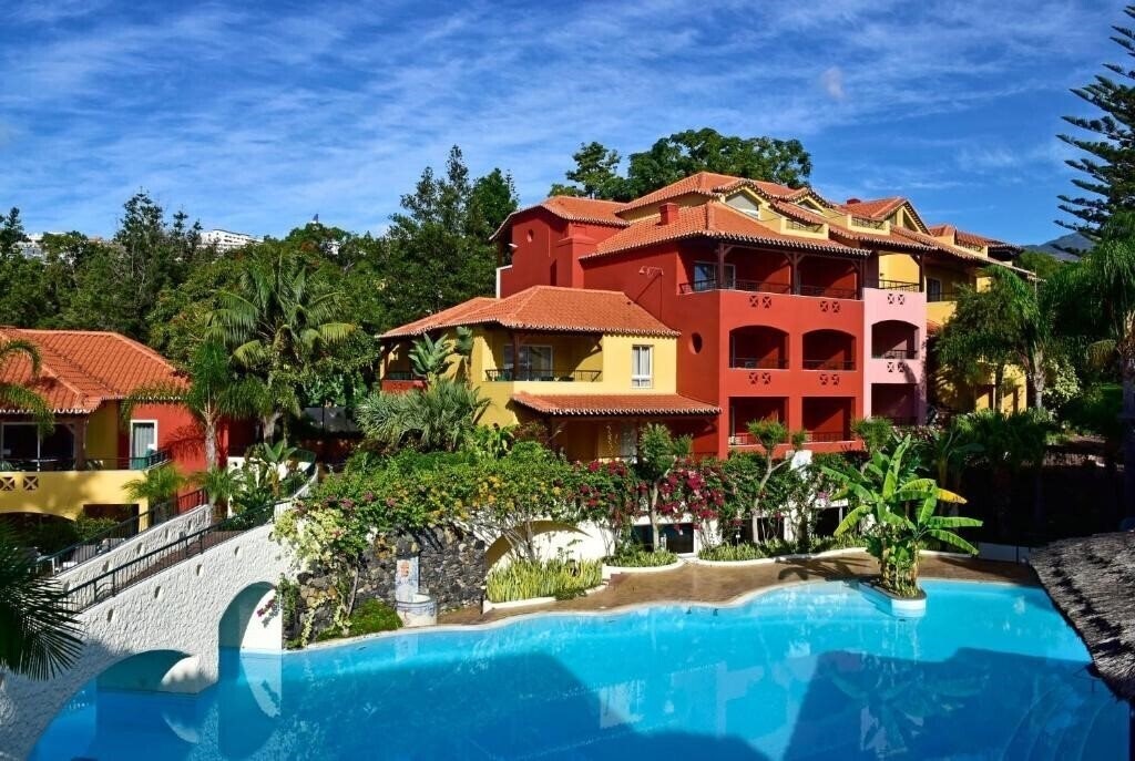 Hotel Pestana Village Garden Hotel (ex. Pestana Village Garden Resort Aparthotel) 4*